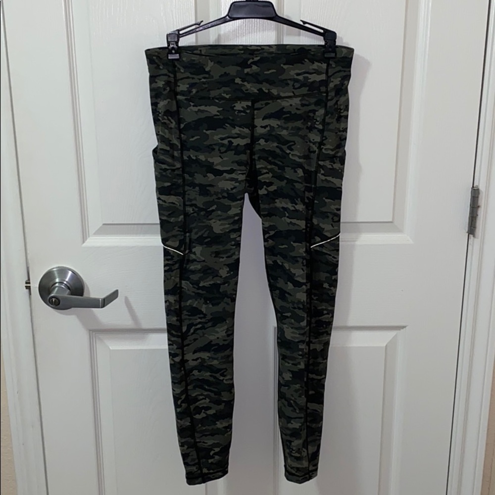 Camo Lulu leggings